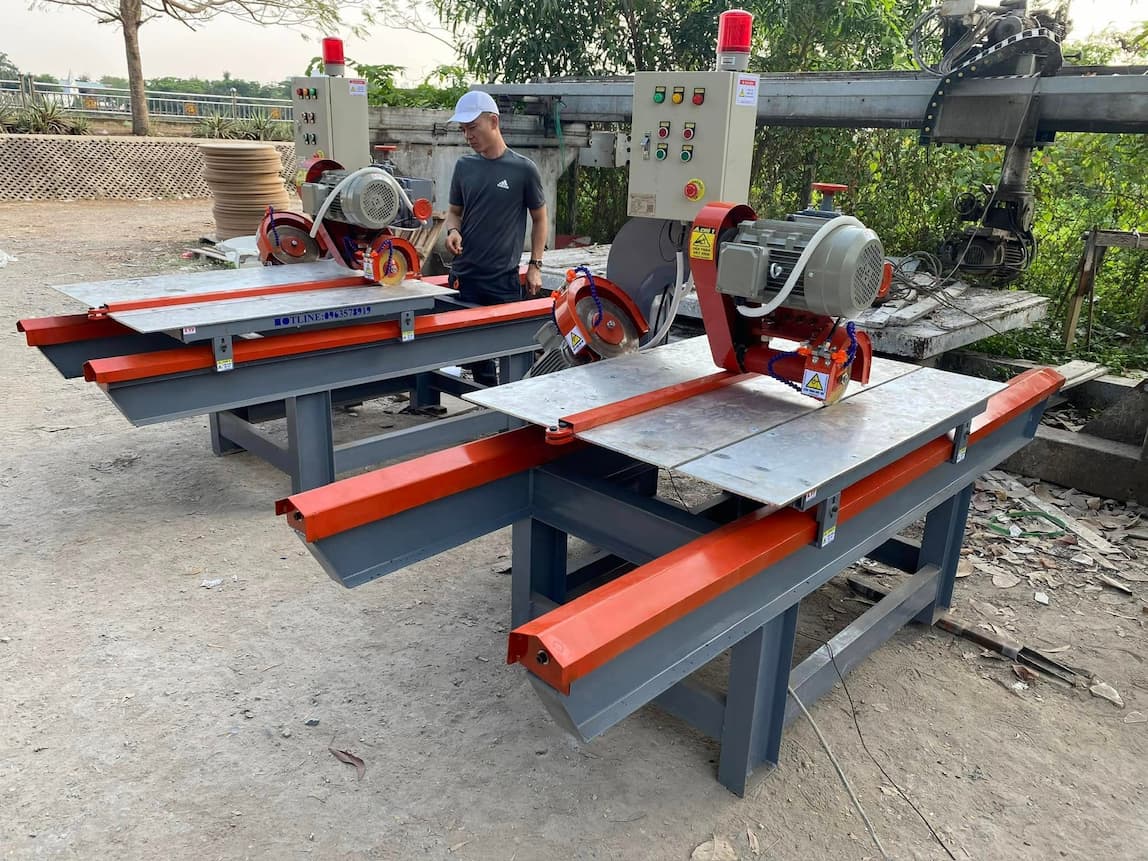 Gia công cắt gạch